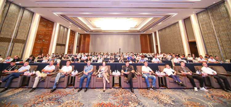 黄河流域照明与标识产业论坛暨济南市工商联照明与标识商会成立大会举办(图2) 黄河流域照明与标识产业论坛暨济南市工商联照明与标识商会成立大会举办(图2)